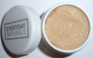 Image of Everyday Minerals Deep Kissing Buff & Shine Lip Polish