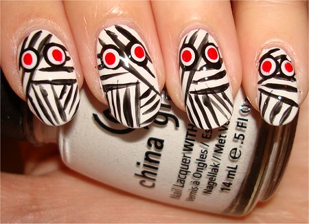 Flash Mummy Nails Nail Art Tutorial & Picture