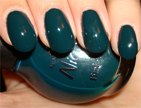 Flash Nicole by OPI Kardashian Kolors Collection Khloe Had a Little Lam-Lam Swatch & Review