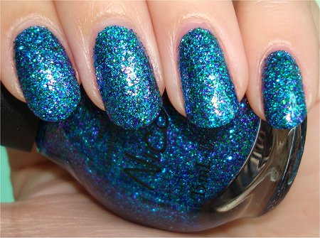 Flash Nicole by OPI Kendall Kardashian on the Katwalk Swatch & Review