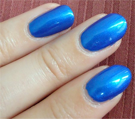 Natural Light China Glaze Frostbite Picture & Review