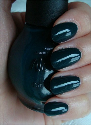 Nicole by OPI Khloe Had a Little Lam-Lam Swatches & Review