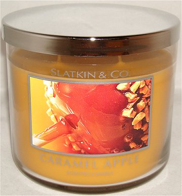 Slatkin & Co. Caramel Apple Candle Review & Pictures