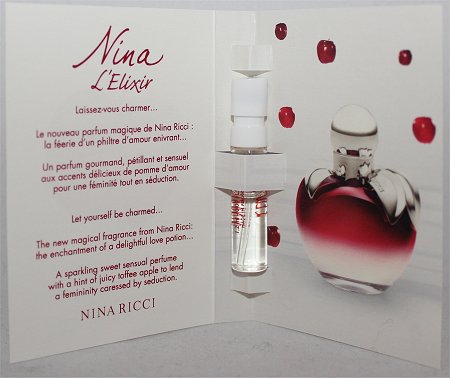 December Luxe Box Loose Button Nina Ricci Nina L'Elixir