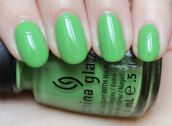 China Glaze Gaga For Green Review & Swatch