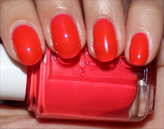 Essie Camera Review, Pics & Swatch