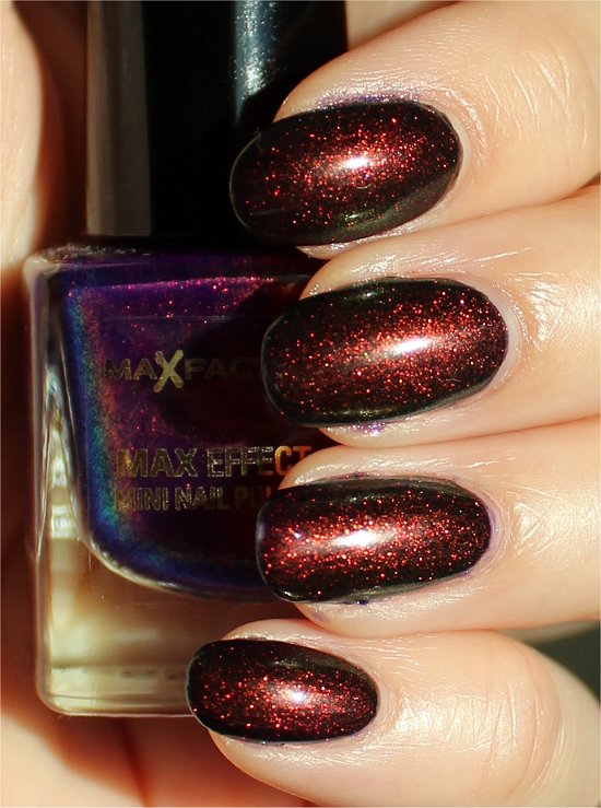 Max Factor Fantasy Fire Swatches and Review