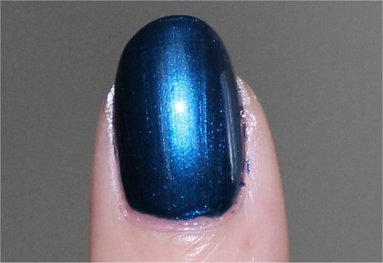 OPI Unfor-Greta-bly Blue Swatch & Review