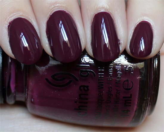 China-Glaze-Purr-fect-Plum-Review-Swatches