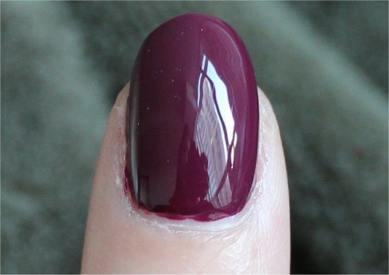 China-Glaze-Purr-fect-Plum-Swatch