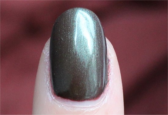 Maybelline-Color-Show-Downtown-Brown-Swatch-Review-Pics