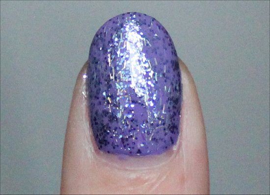 Nicole-by-OPI-Mi-Fantasia-Swatch