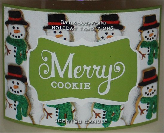 Bath & Body Works Merry Cookie Candle Review & Photos