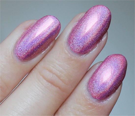 Color-Club-Miss-Bliss-Swatch-Review-Pictures