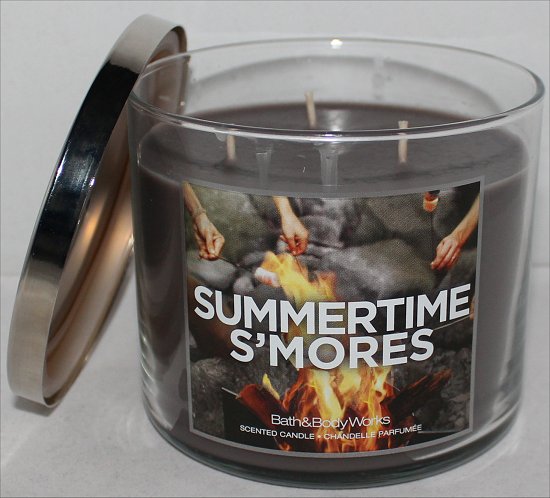 Bath & Body Works Summertime S'mores Candle Review