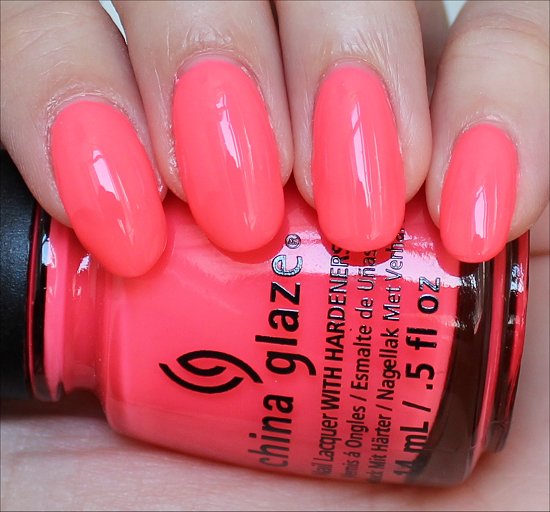 China Glaze Shell-o Review & Swatches