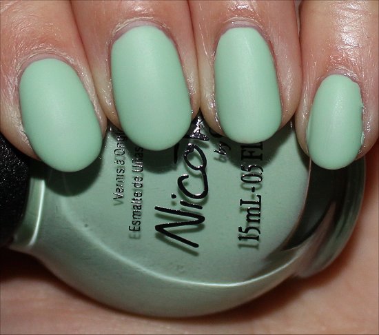 Nicole by OPI I Shop Mintage Pictures & Swatch