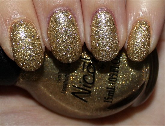 Nicole by OPI Carrie'd Away Swatches