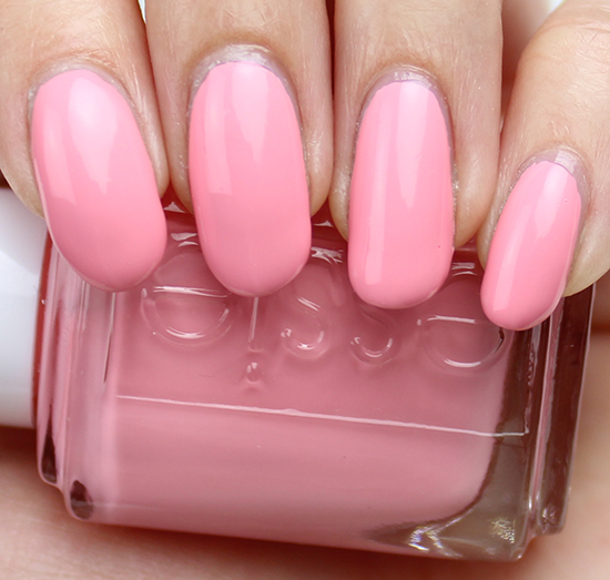 Essie Groove is in the Heart Swatch & Review