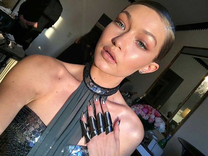 Gigi Hadid Wearing KISS Nails for Met Gala 2016 Nails by Mar y Soul